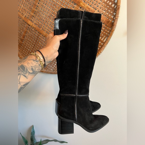 VINCE CAMUTO KALEECA KNEE HIGH SUEDE BOOTS - Picture 3 of 7